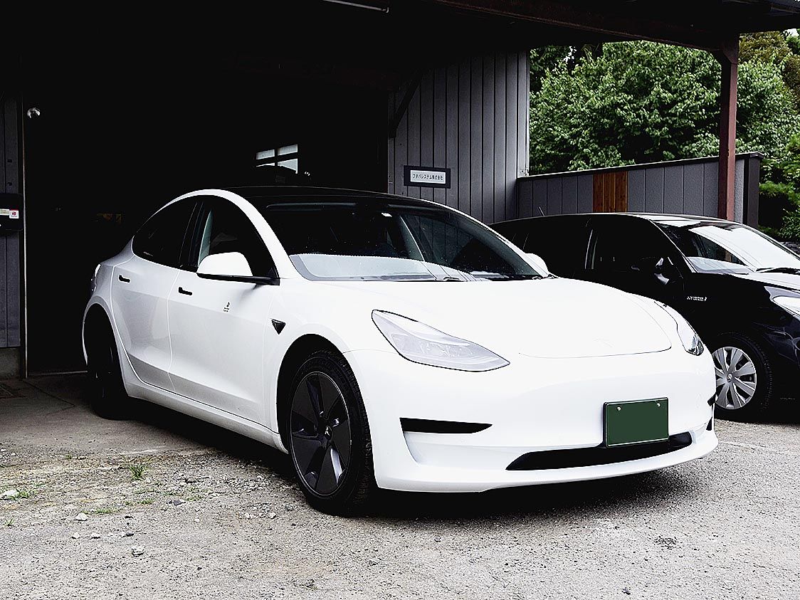 テスラ「モデル3」の個人タクシー