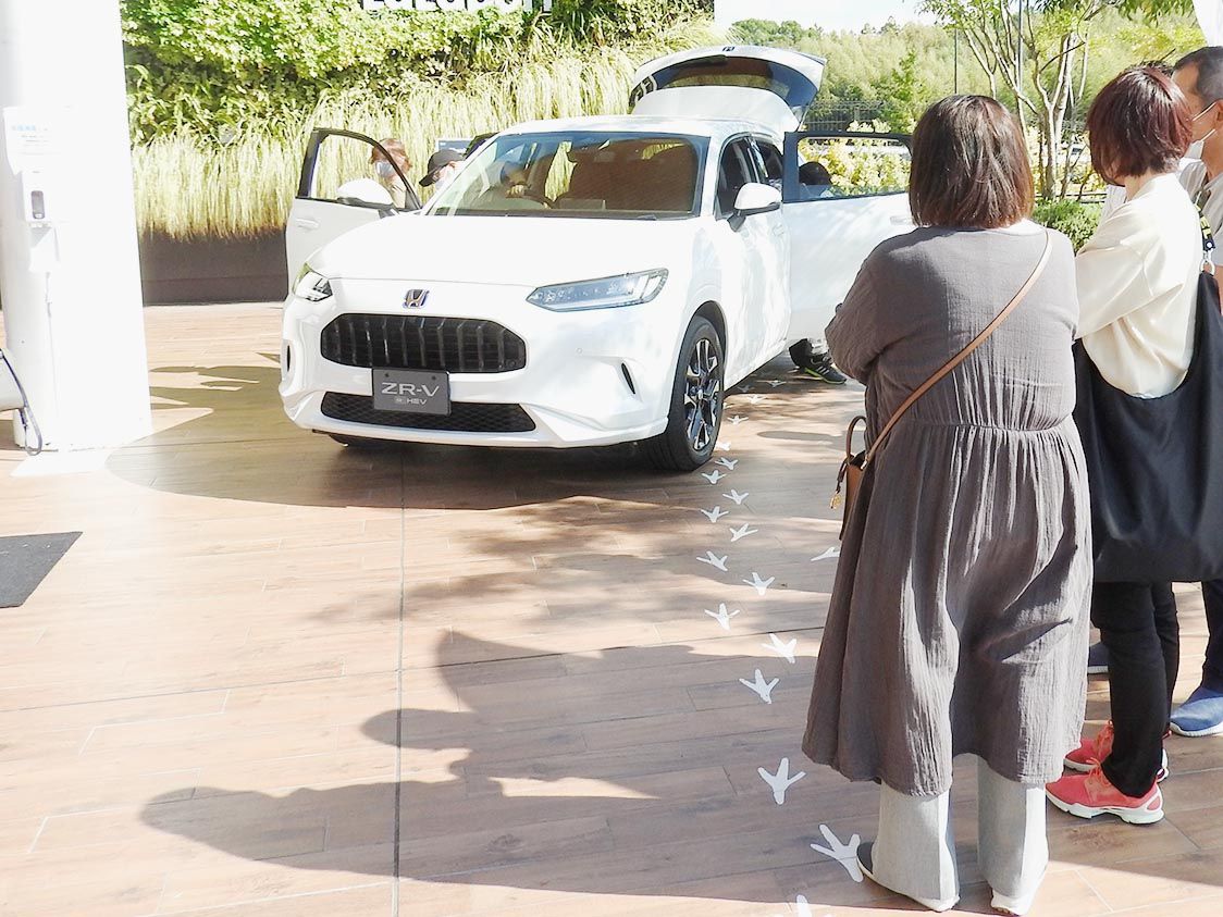 底堅い需要の維持が23年の近畿新車市場のテーマだ