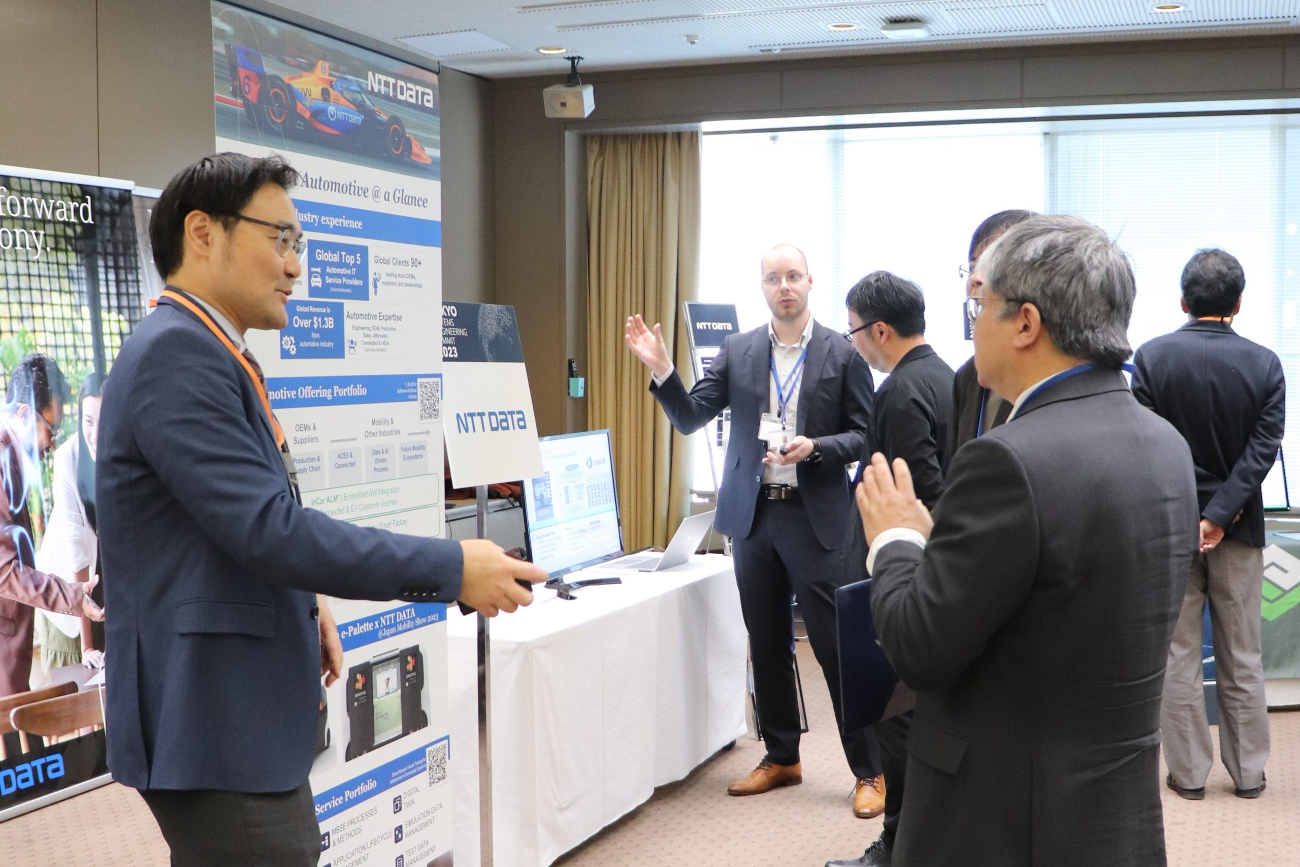 サミットの様子