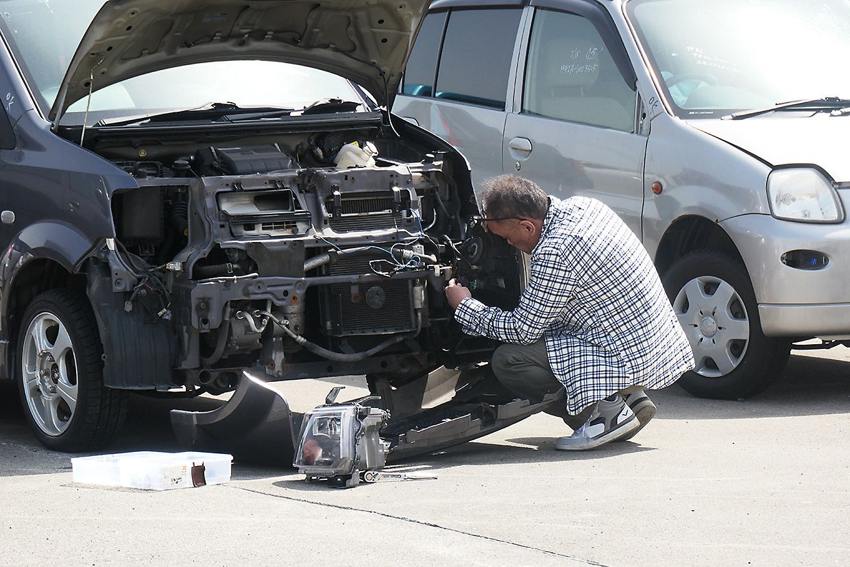 顧客自身でパーツを取り外す