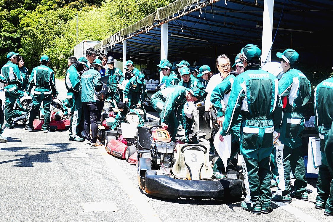 レース前の作戦会議も重要だ