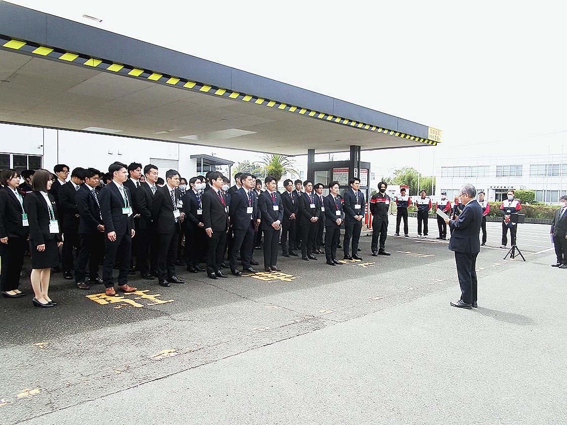 宮崎で例年開く新入社員研修会