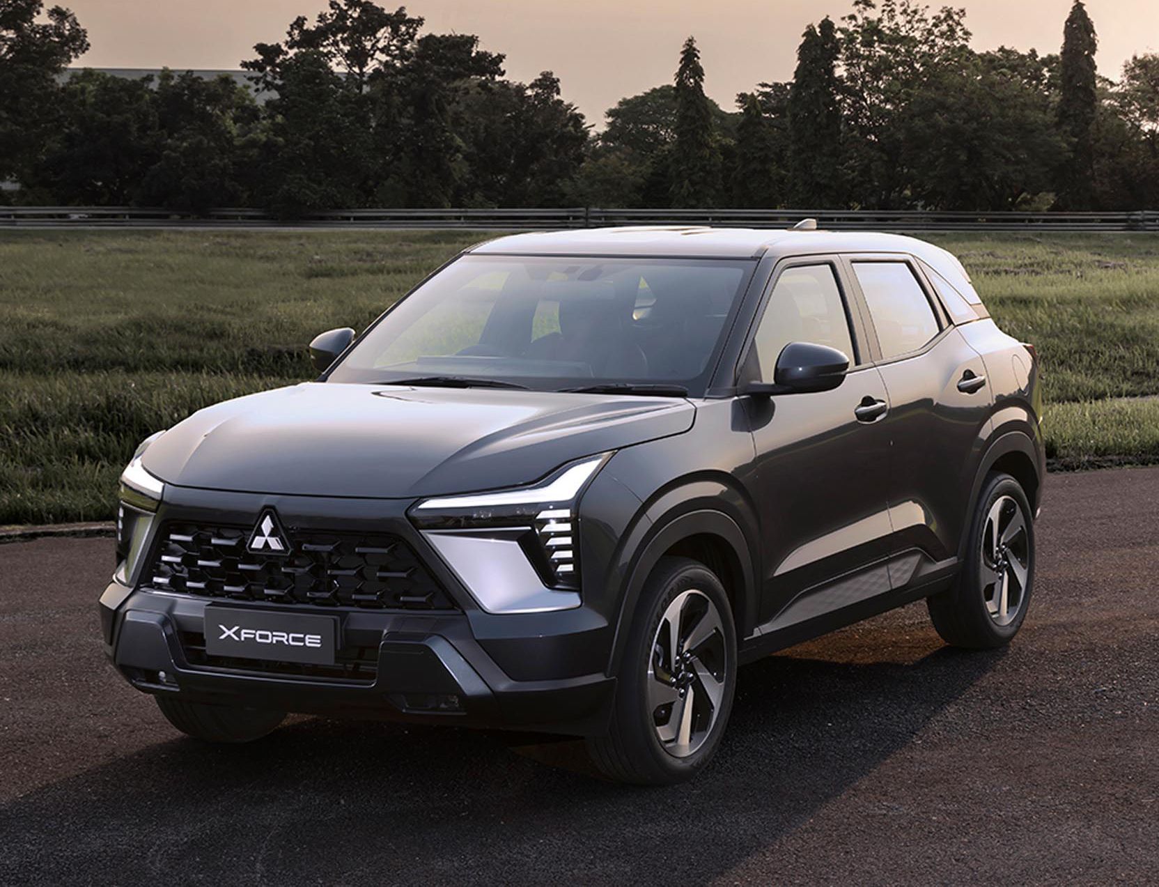 三菱 エクスフォース