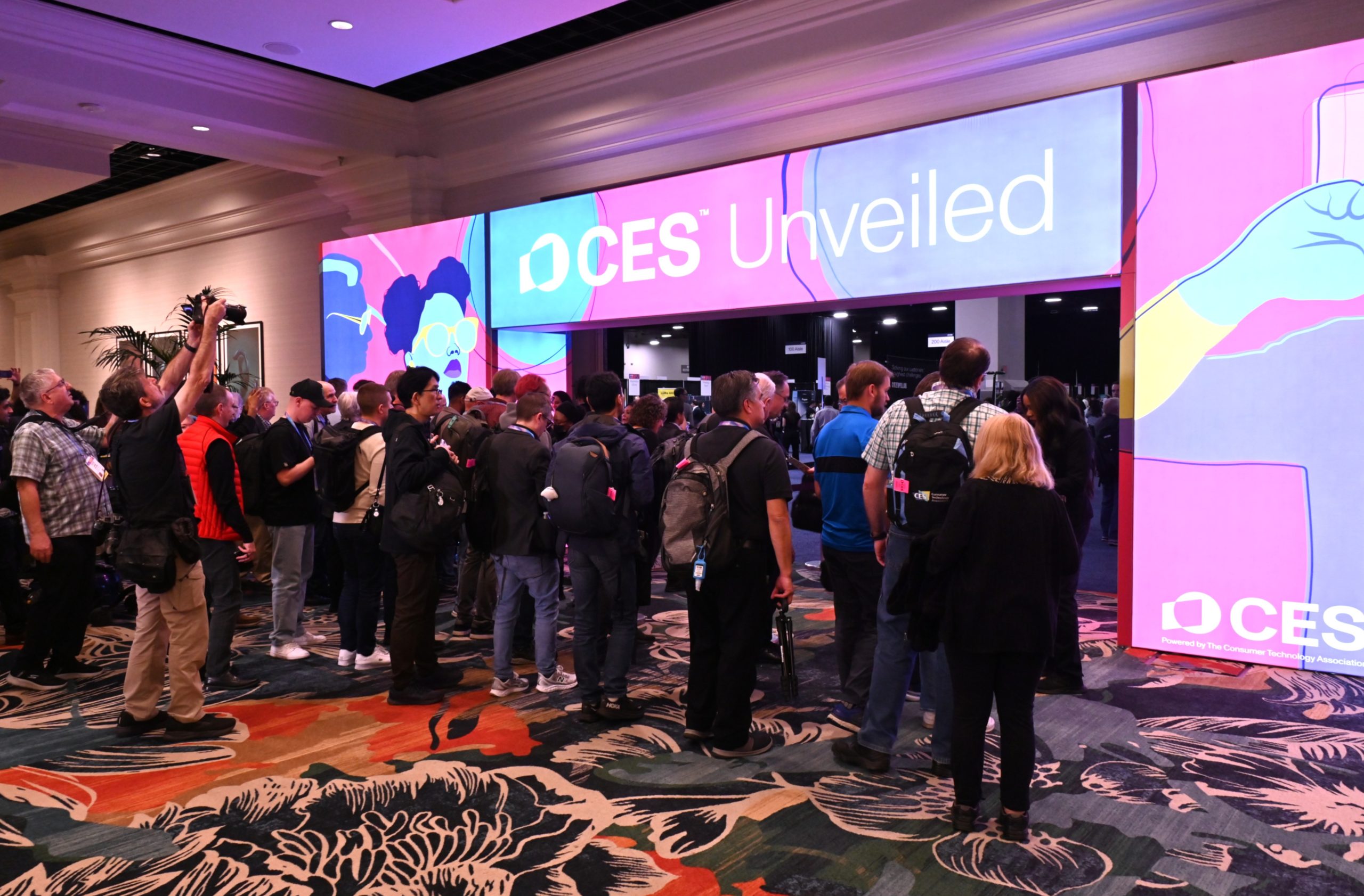 現地時間4日のプレイベントでは世界各国の多くのメディアが来場