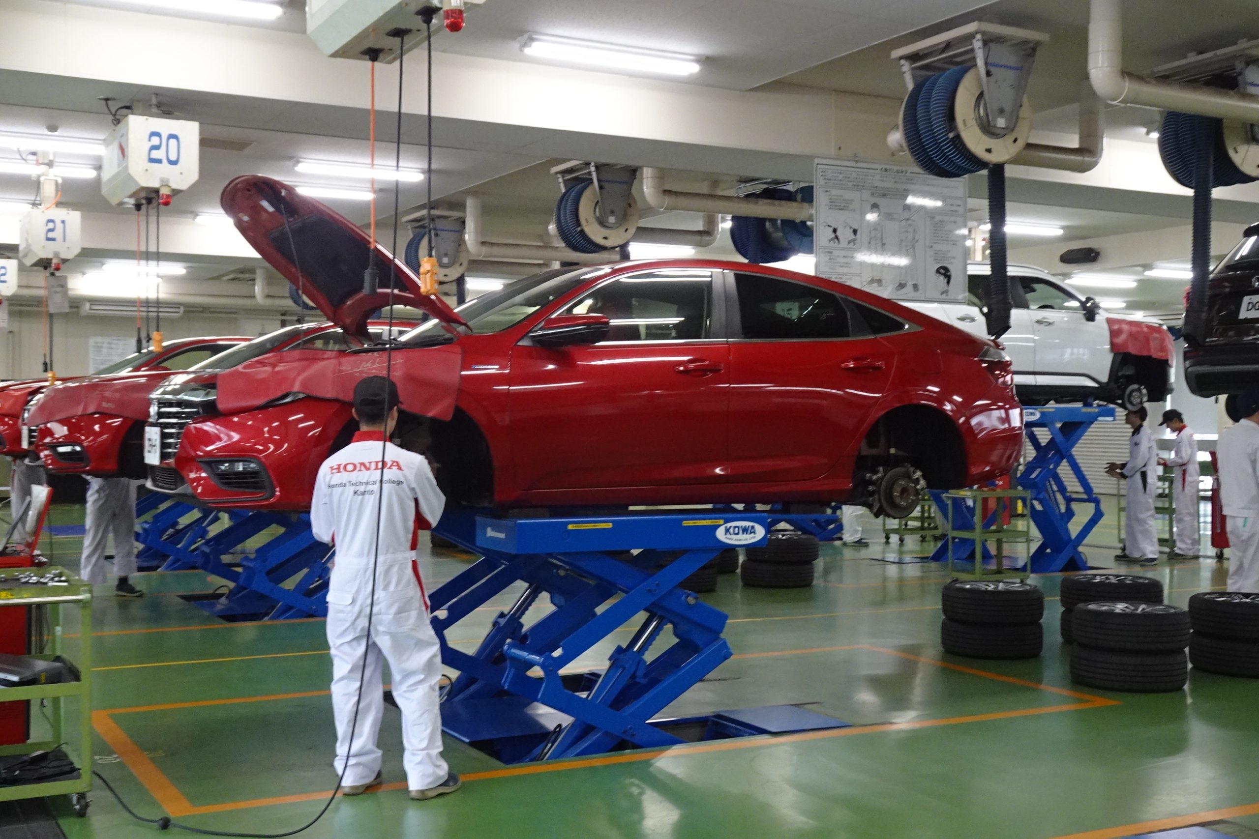 整備学校の入学者数が持ち直している