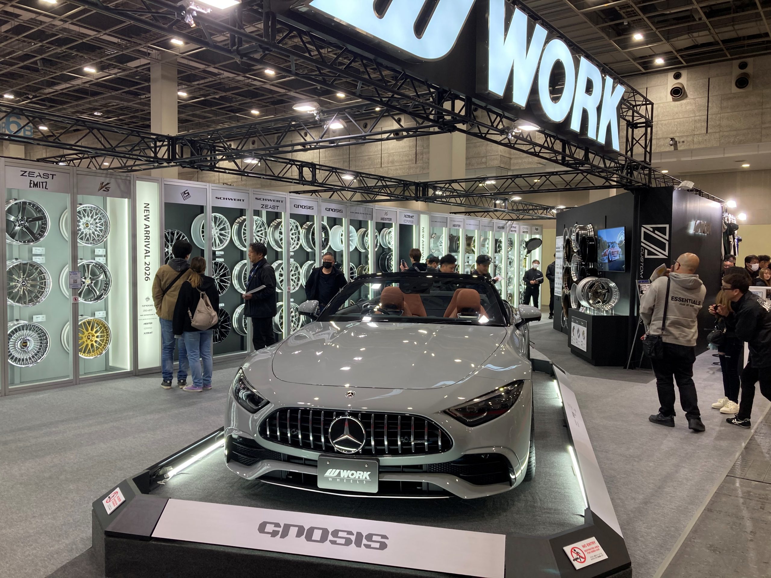 用品メーカーは個性的な製品で来場者にアピール