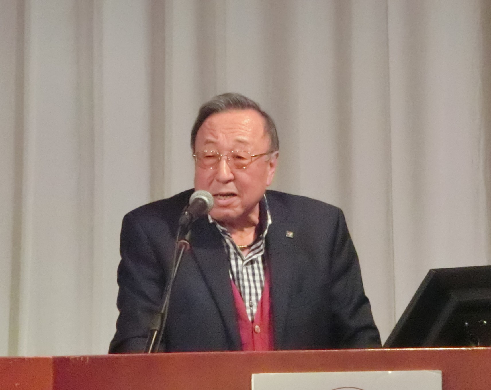 伊藤会長は講話の中で保有台数とCSの重要性を社員に説いた