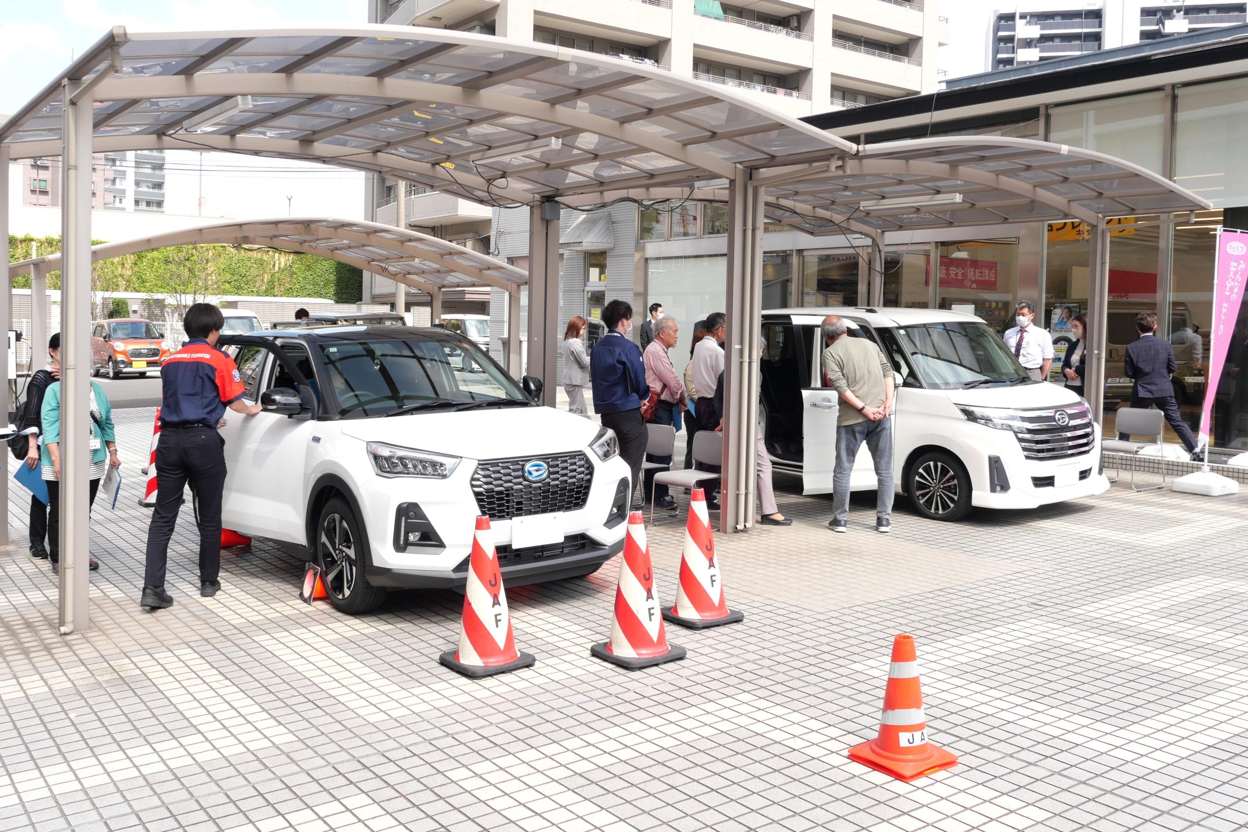 5月に開催された健康安全運転講座ではJAF埼玉支部が運転講座を実施