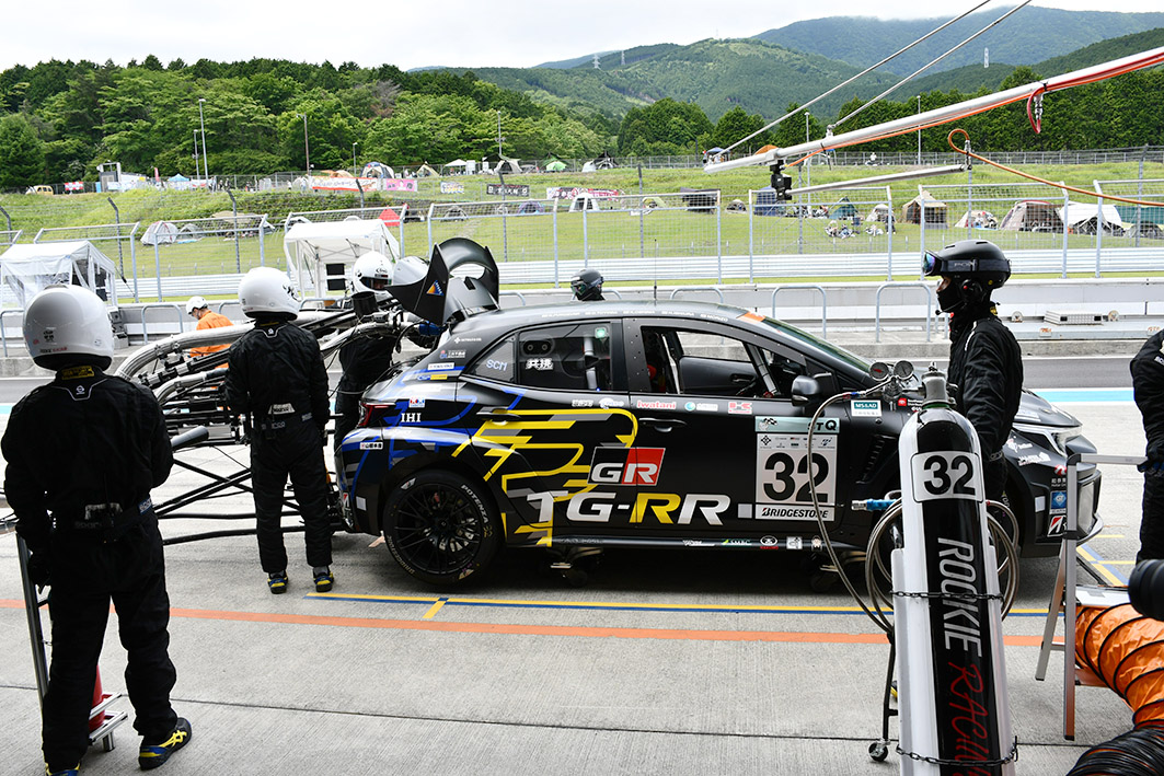 超電導技術を搭載したトヨタの水素エンジン車