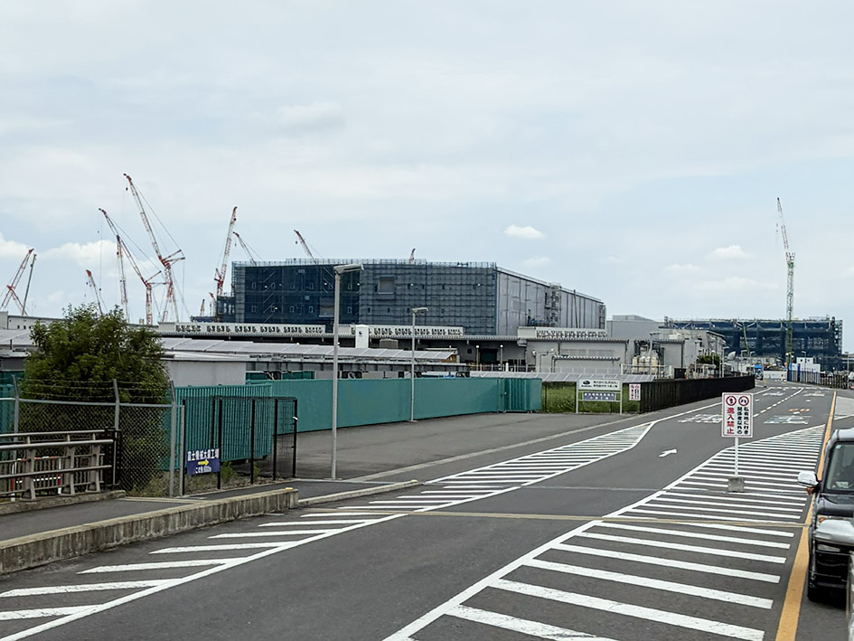 建設中の大泉新工場。生産工程の半減を目指す