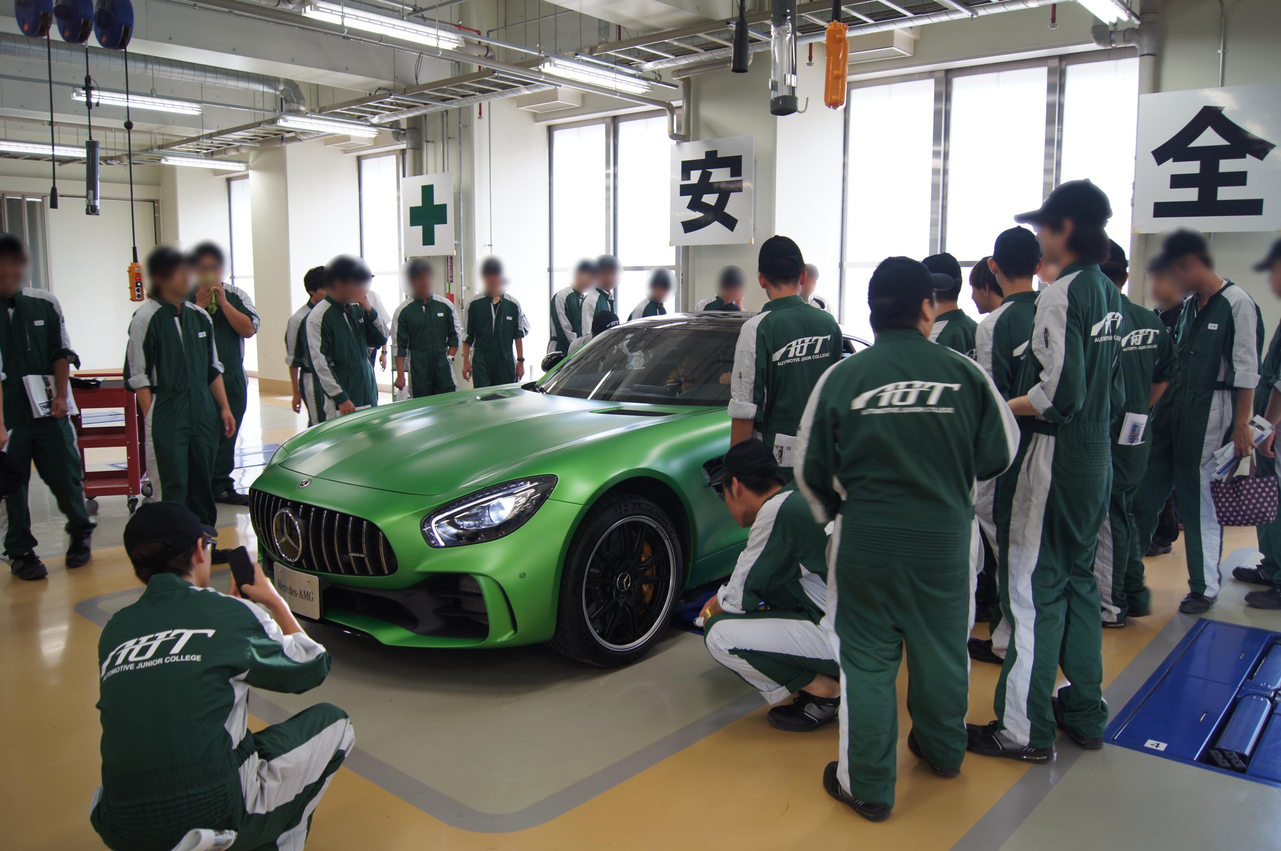 愛知工科大学自動車短大も多くの整備士を育成してきた