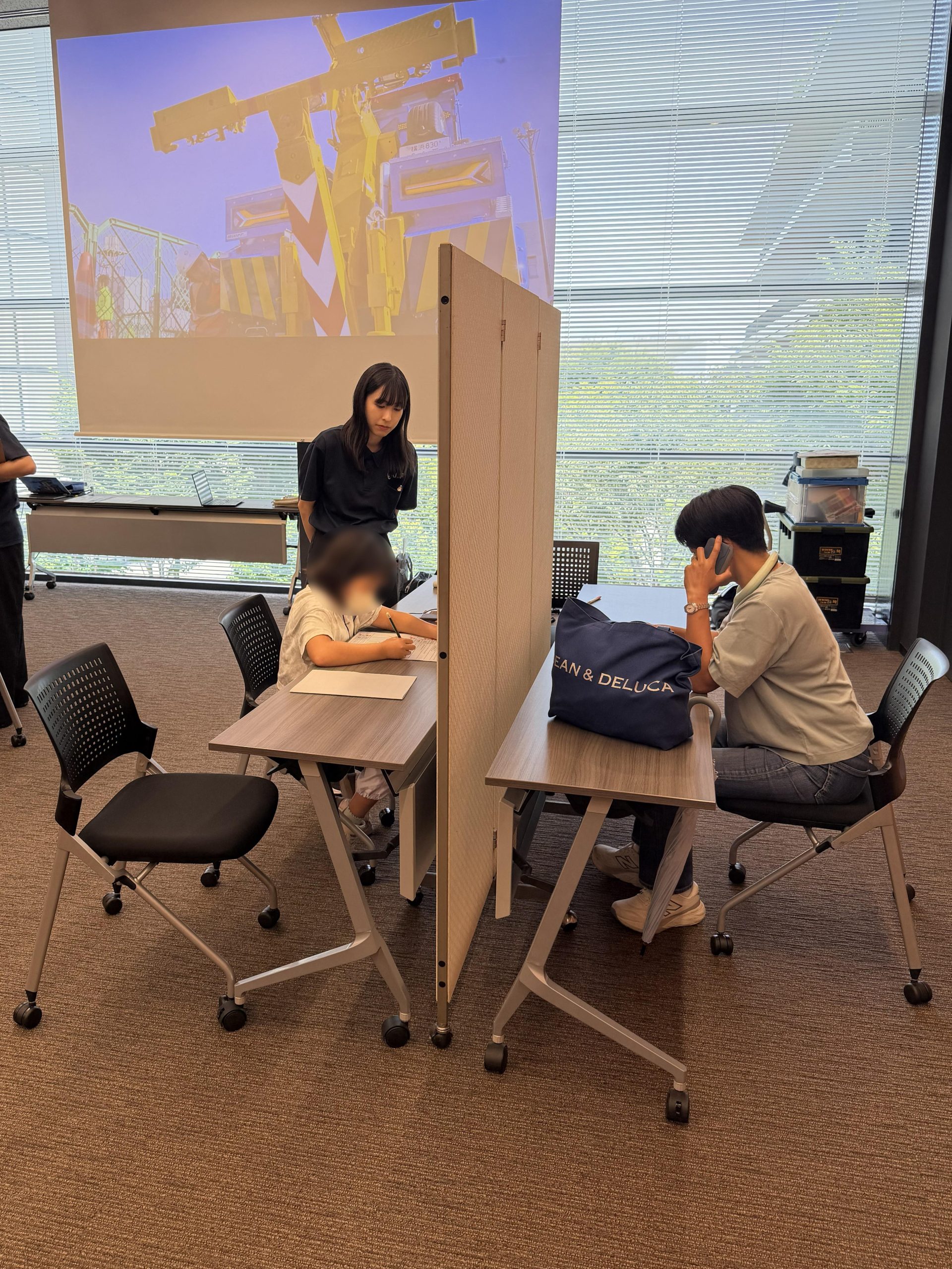 JAF東京支部「こどもロードサービス オペレーター&隊員体験」