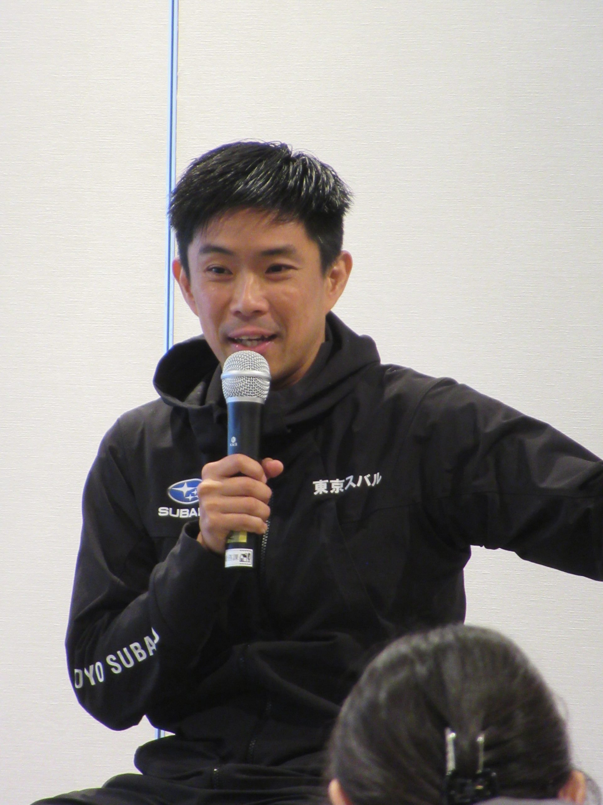 東京スバルレーシングの井口卓人選手